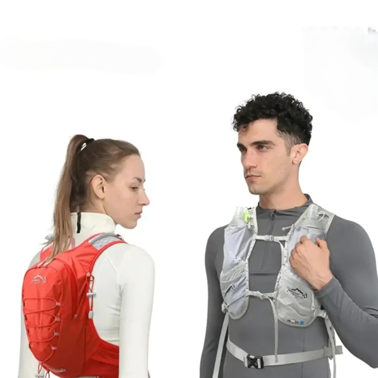 کوله پشتی اسکای رانینگ running inoxto 12L مجهز به نوارهای شبنما