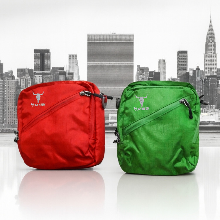 کیف دوشی پکینیو ۵۱۶۹ با حجم ۳ لیتر و طراحی جمعوجور