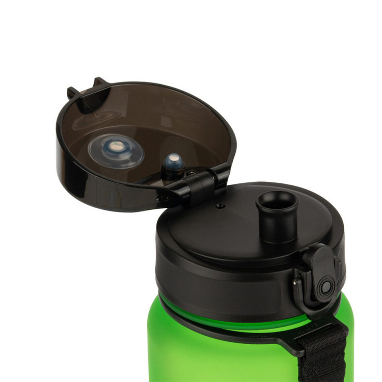 بطری آب فاقد مواد شیمیایی یوزاسپیس